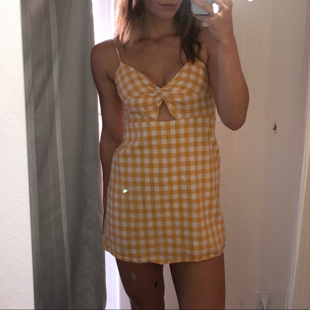 yellow and white plaid dress